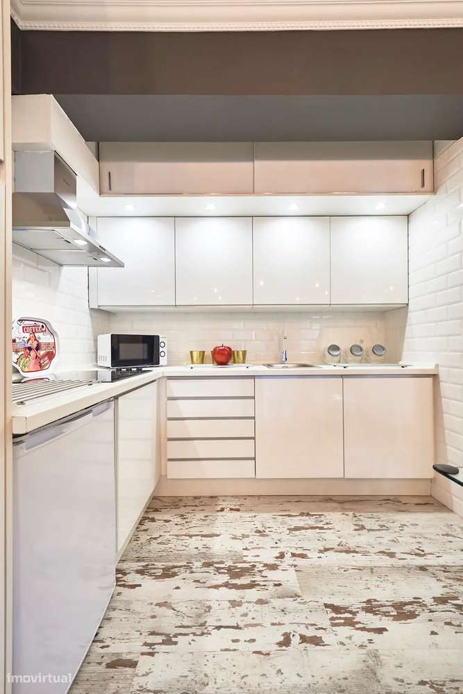 Apartamento T0 com mobília, Alvalade, Lisboa - Grande imagem: 4/27