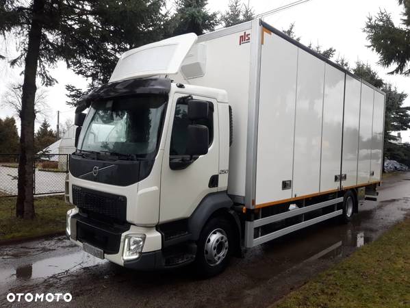 Volvo FL 250 Euro6 Super Stan IGŁA 7706kg ładowność - 1