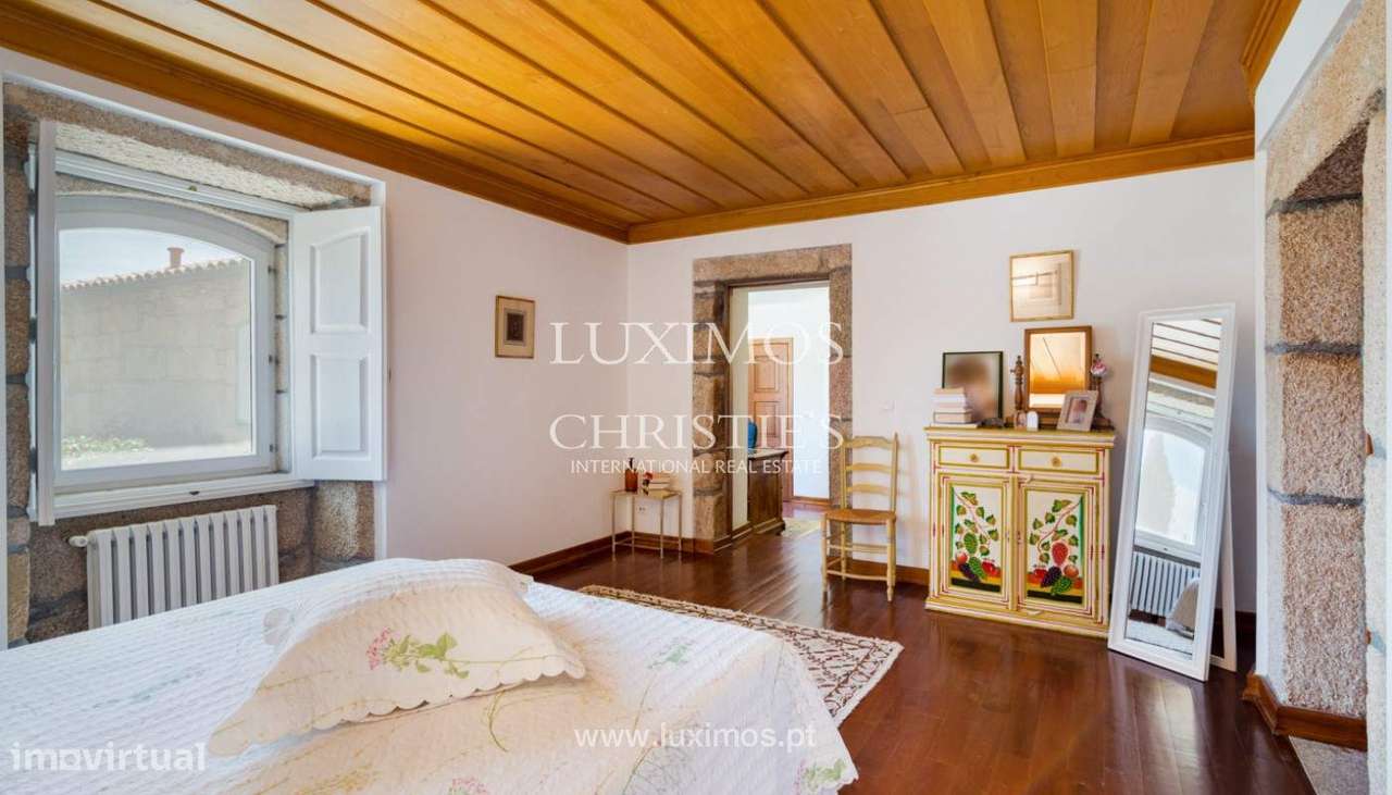 Venda: Propriedade secular com olival, capela, jardim e piscina, Miran-11