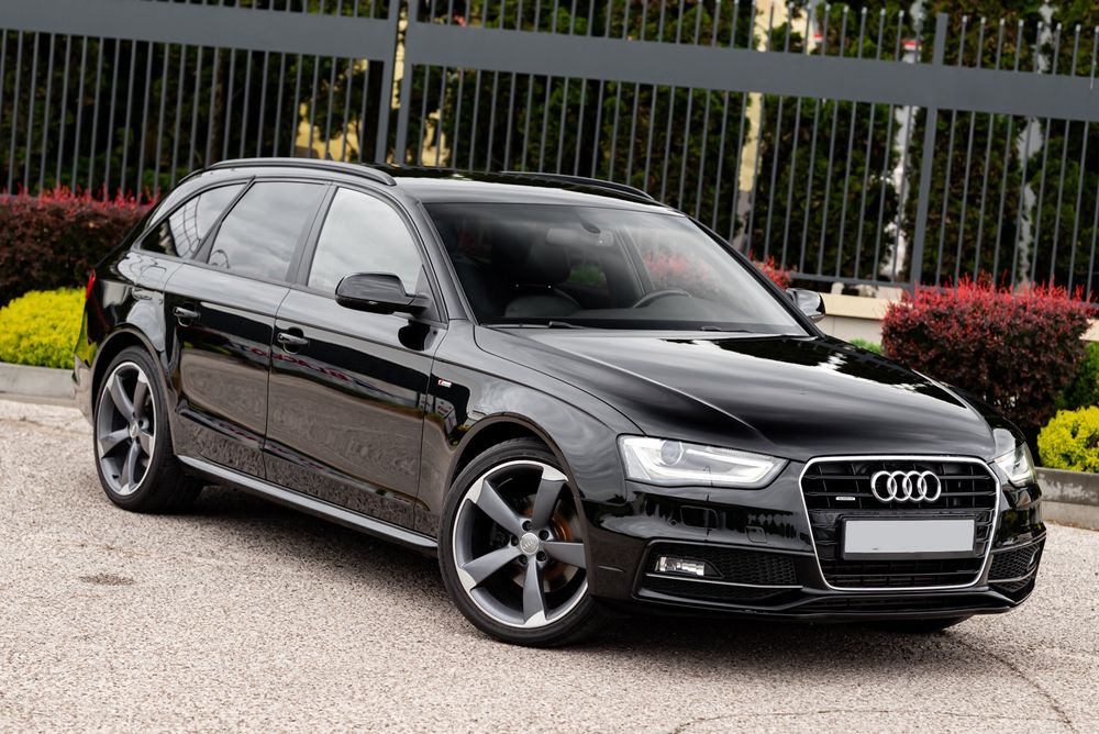 Audi A4 B8 2.0 TDI DPF quattro S tronic S line Sportpaket 2013