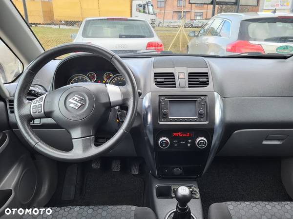 Suzuki SX4 - 14