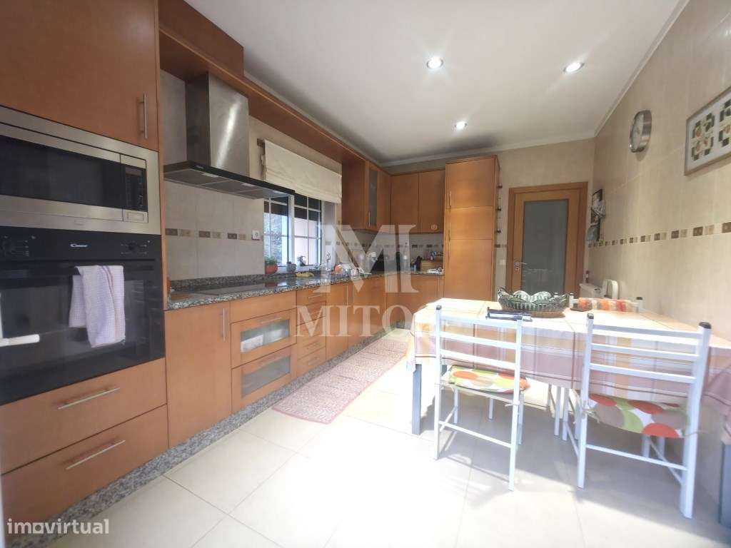 Andar Moradia T3 para venda em Campos - Vila Nova de Cerveira - Grande imagem: 2/20