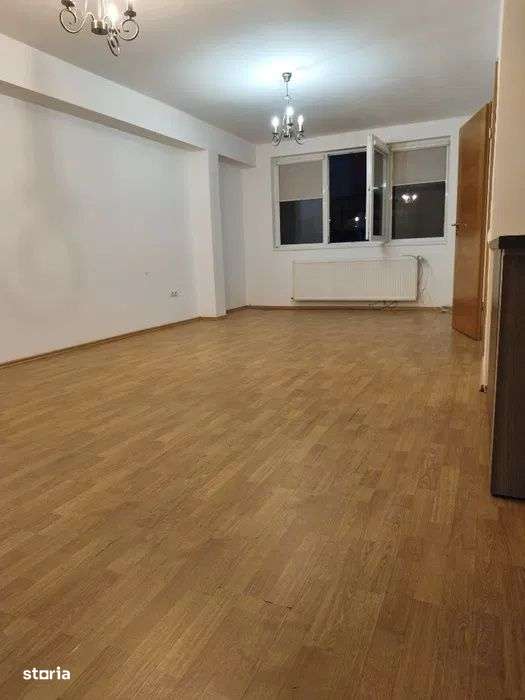 Casa 4 camere,105mp, 2 parcari, cartier Europa - Imagine principală: 5/8