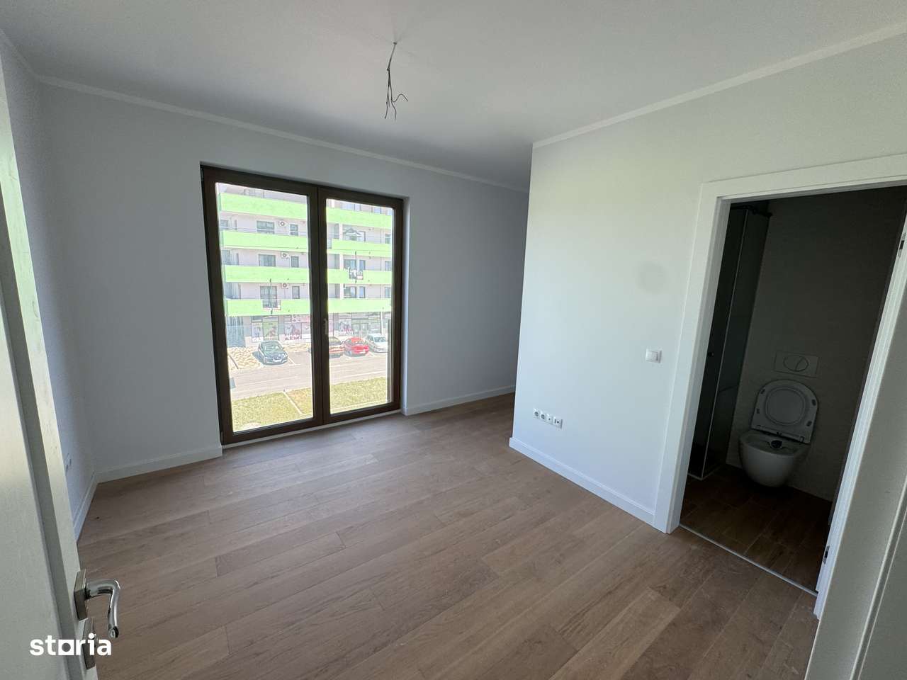 Apartament 3 camere la KFC mall-6