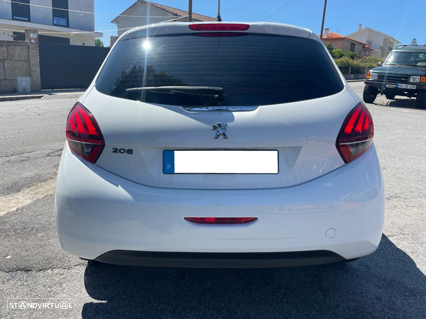 Peugeot 208 1.6HDi IVA - 10