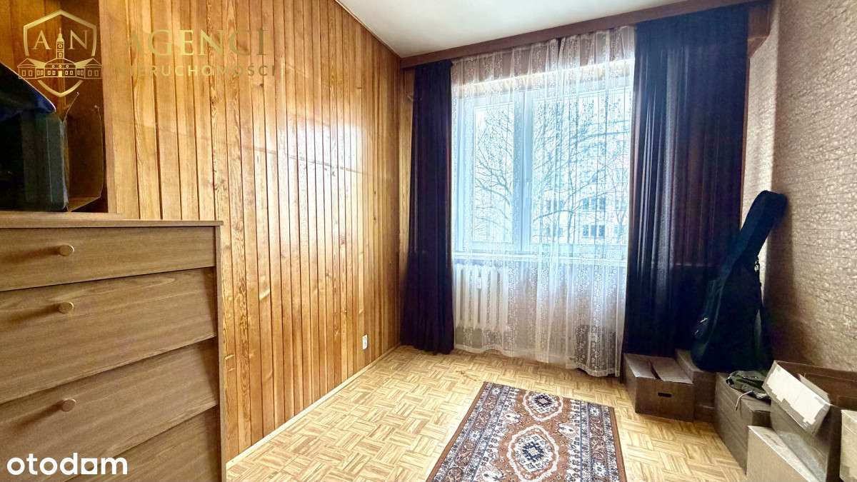 ** Do remontu * 4 pokoje * 2 piętro **-3