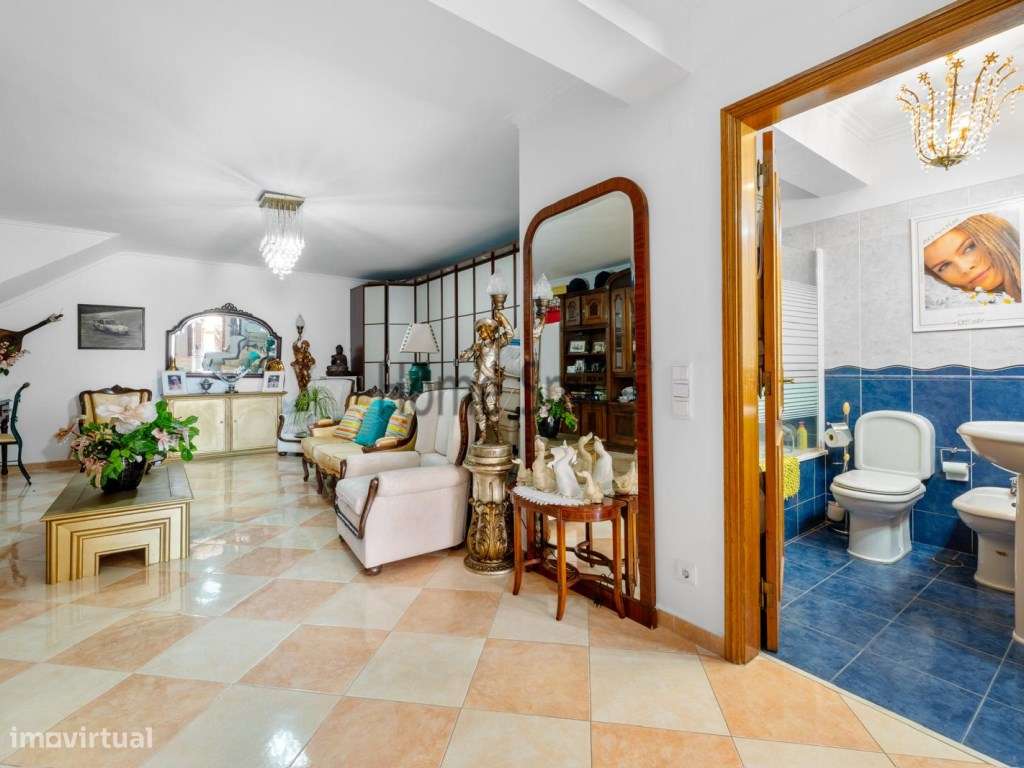 T3+1 COM 2 TERRAÇOS. ANEXO COM PISCINA-22