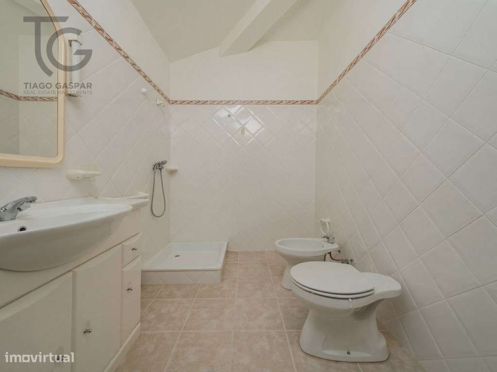 Moradia T3 com Terreno 10.000m² e Vinha em Produção | Arneiro - Tor...-22