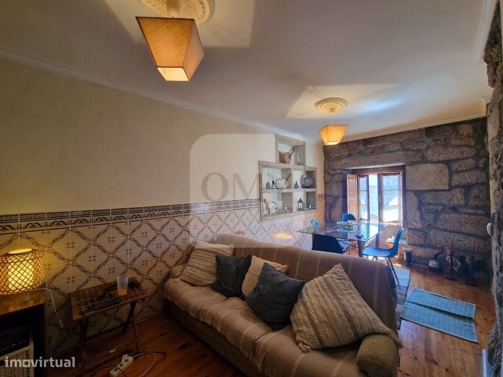 Moradia T4 de rés do chão e andar em Santa Eugénia, Alijó - Grande imagem: 4/21