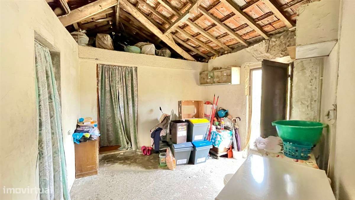 Casa T2 para remodelar-Beiriz-Póvoa de Varzim-13