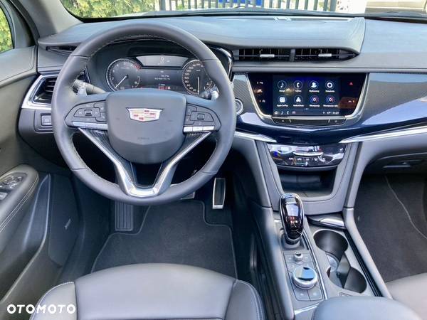 Cadillac XT6 - 30