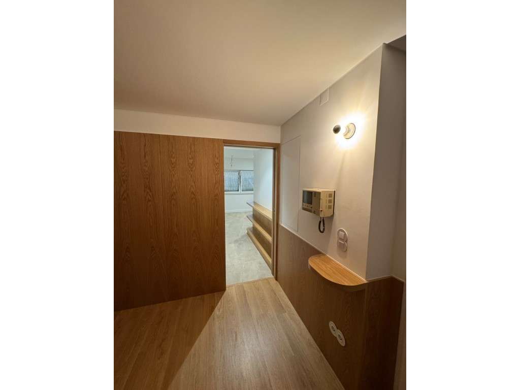 Moradia T3 com Garagem e Suite a venda na Maçã Sesimbra-18