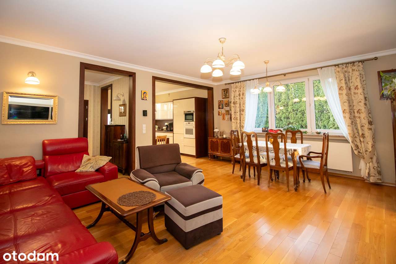 Duży, funkcjonalny dom pod Opolem-2