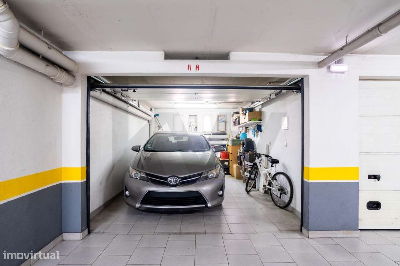 T3 com Box, Arrecadação, 3 Varandas e Vista Rio – Quinta da Piedade, 2-28