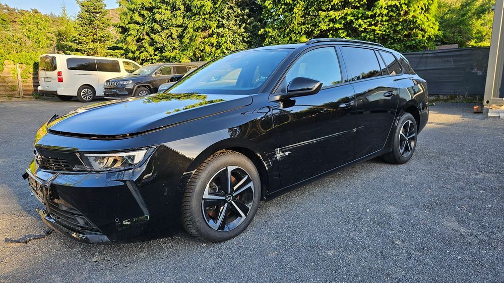 Opel Astra L 1.5 D Automatik Business Edition 2025