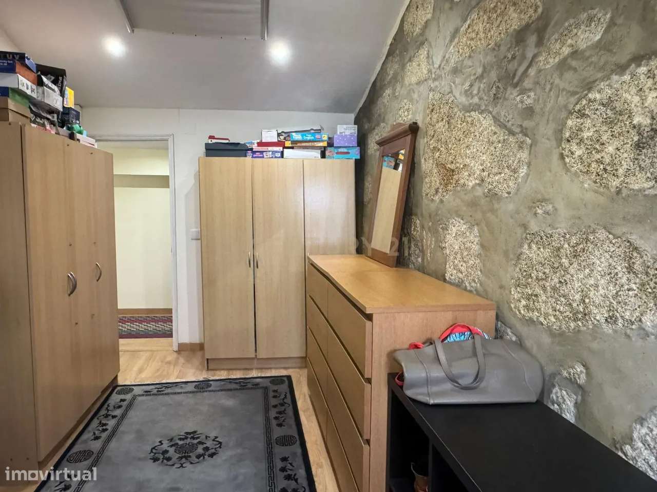 Prédio de Charme na Praça da República – Centro do Porto-16