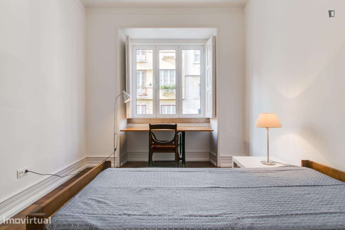 Quarto - localizado em Alcântara Lisbon - Grande imagem: 2/14