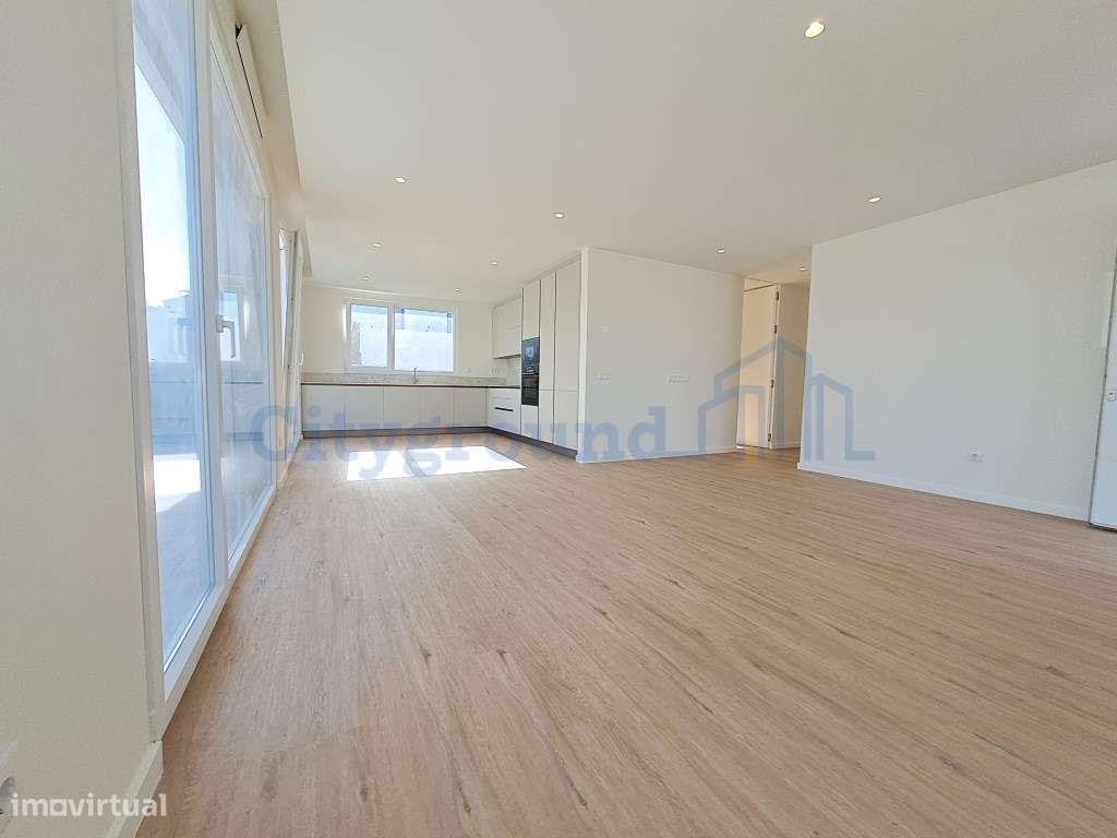 Moradia T3 independente com piscina na Lourinhã - Grande imagem: 4/20