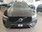 Volvo XC 60 2.0 B4 Plus Dark - 19