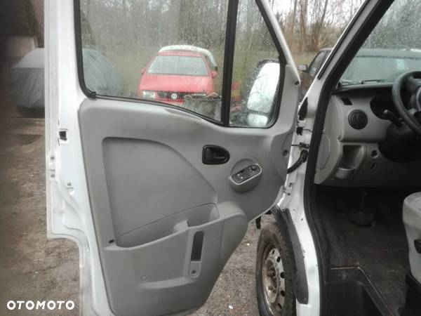 opel movano 2,5 dci 2007r - 13