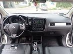 Mitsubishi Outlander - 21