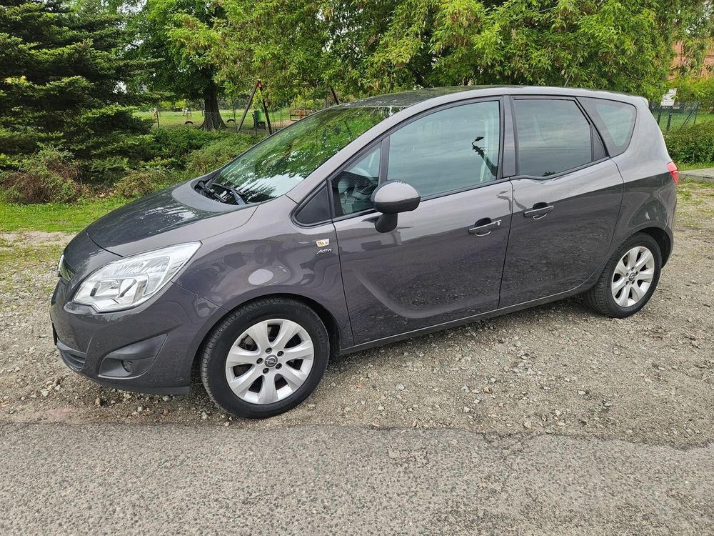 Opel Meriva II 1.7 CDTI Color Edition 2013