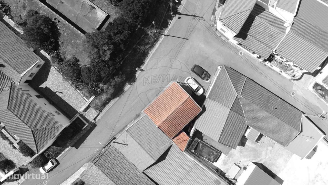 Moradia T2 para venda-13