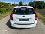 Kia Ceed Cee'd 1.6 Comfort + - 7