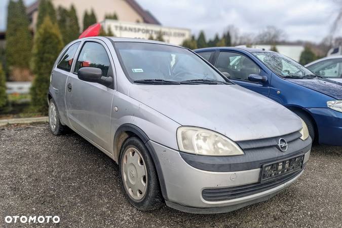 Opel Corsa C 1.0L FWD 2002 na części - 1