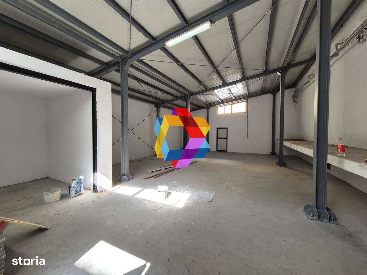 Spatiu de închiriat mica producție sau depozitare Brasov - 135 mp - Imagine principală: 3/5