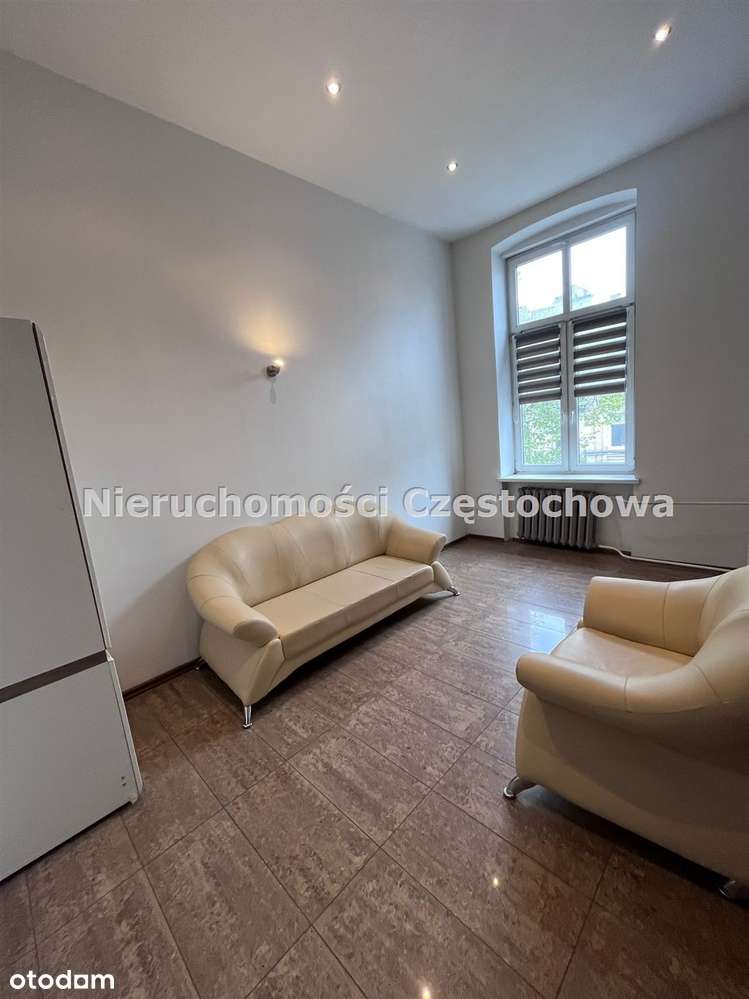 Lokal centrum przy placu Biegańskiego