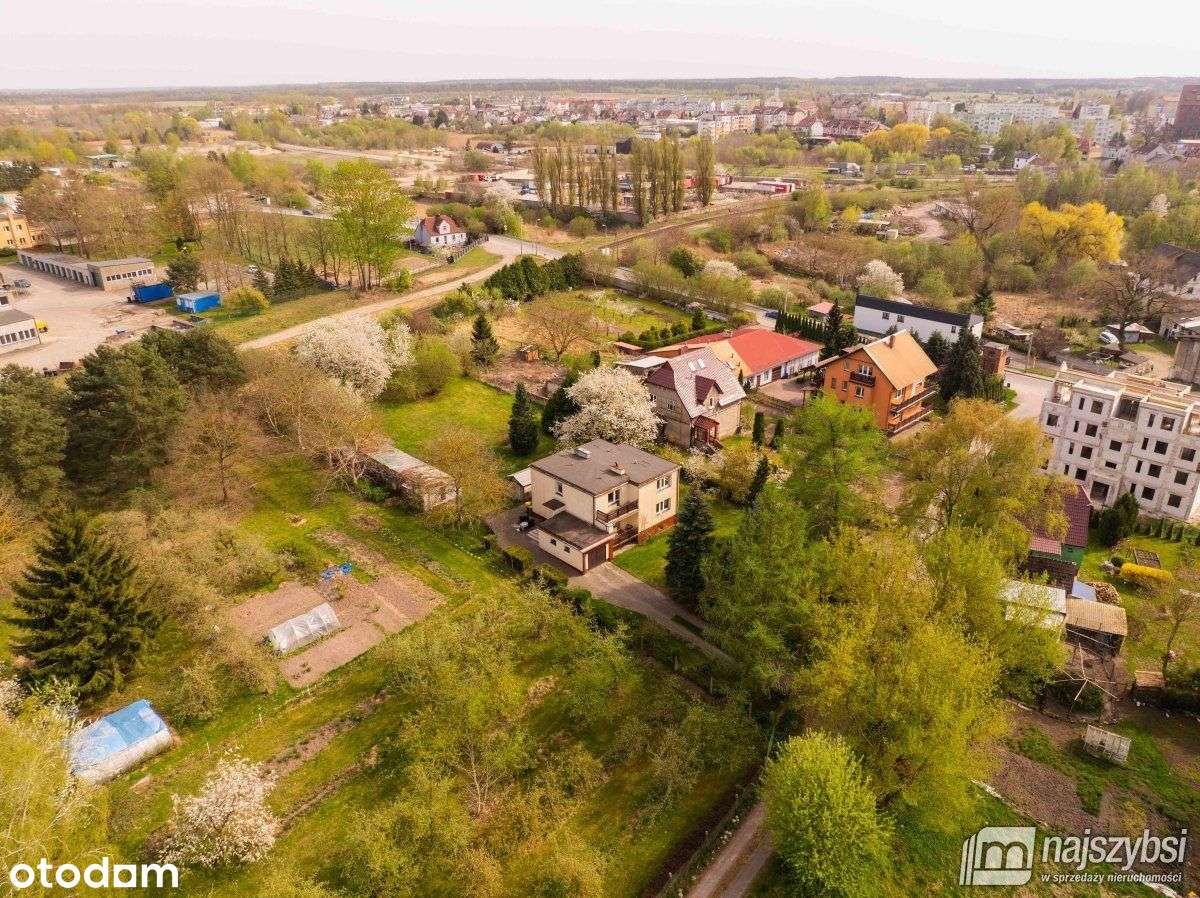 Nowogard - dom wolnostojący w centrum miasta - Pełny obrazek: 2/20