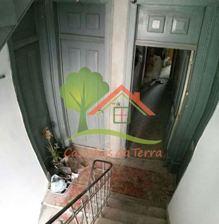 Prédio devoluto - Beato - 6 apartamentos-11