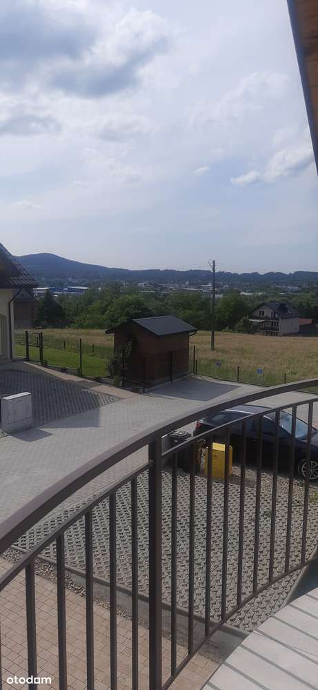 Nowy dom w Osieczanach, urządzony do zamieszkania-5