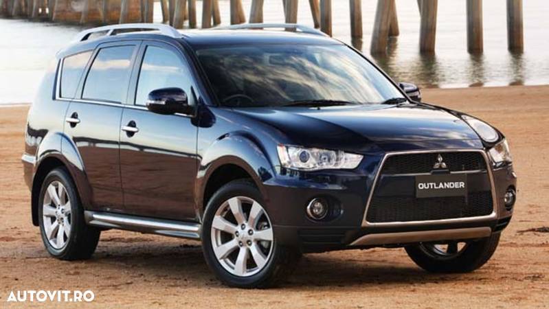 Mitsubishi Outlander - 1