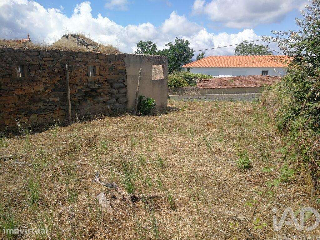Casa / Villa em Pedrógão Grande de 57 m2-23