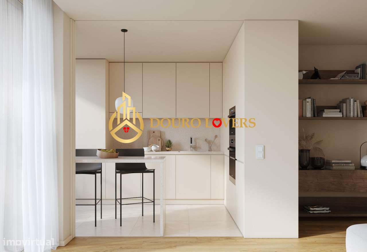 Apartamento T2 com Varanda e Garagem em Matosinhos-17