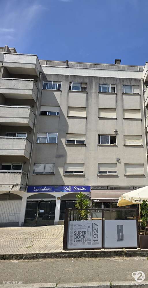 Apartamento T2 Com Terraco Em Santa Marinha Vila Nova De Gaia