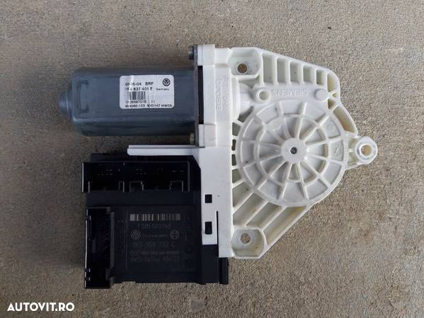 Motoras macara dreapta fata VW GOLF 5 1K0 959 793C - 1