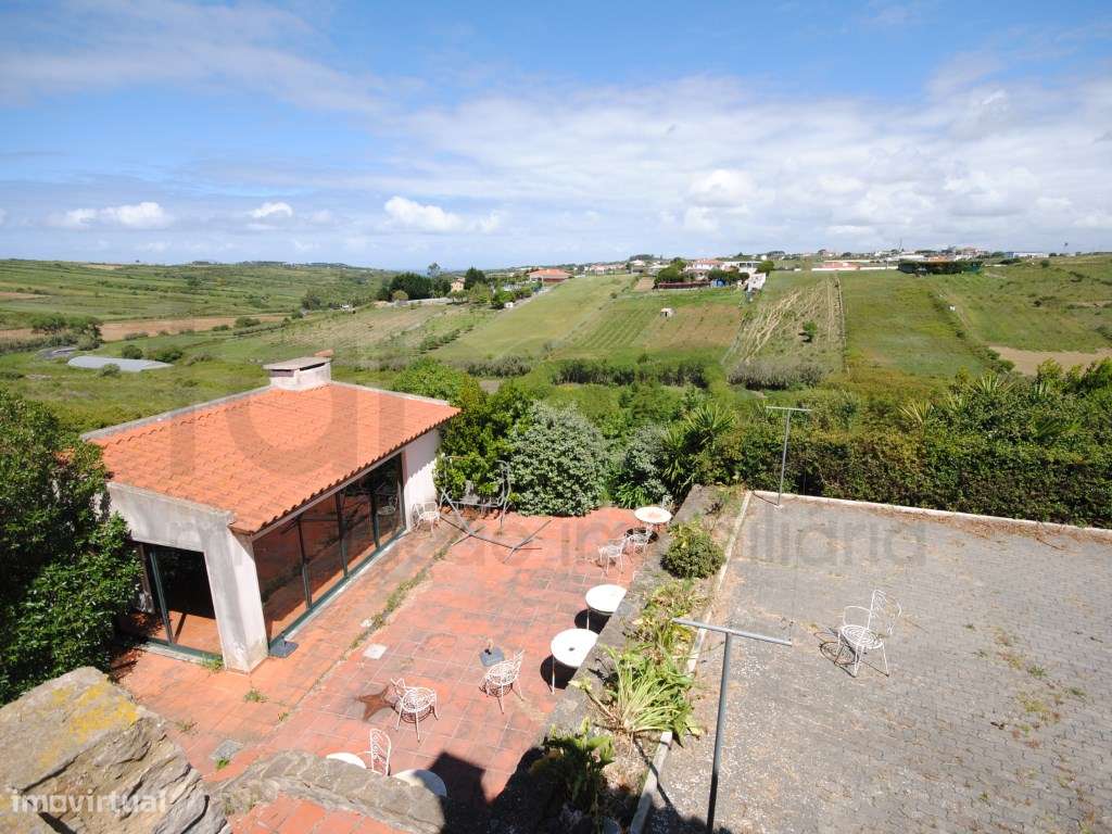 Moradia T5 em Lote Urbano de 5.135m2-14