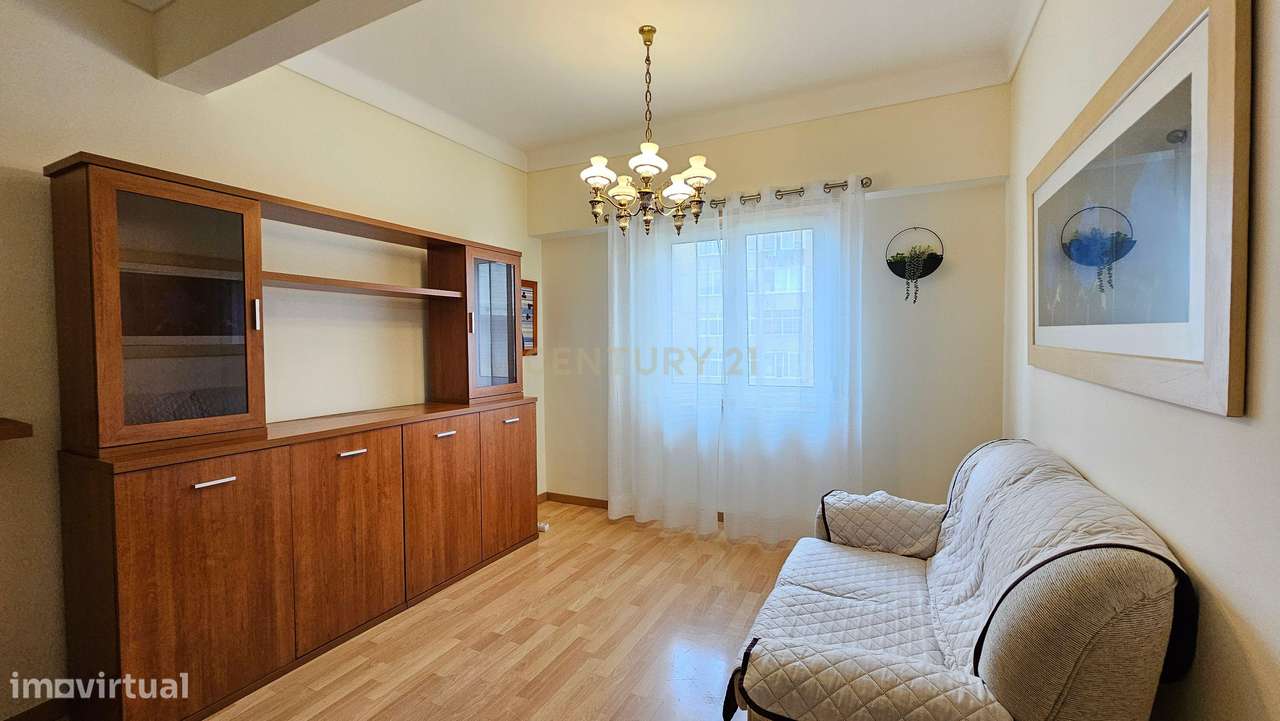 T1 Mobilado no Coração da Ajuda - Grande imagem: 5/27