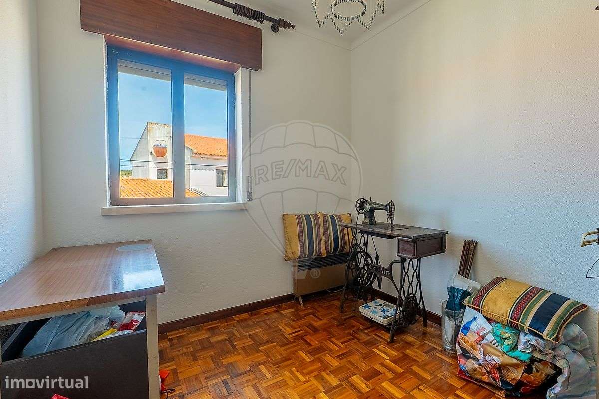 Moradia T4 para venda-12