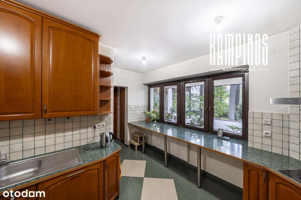 Przestronny dom w dogodnej lokalizacji-15