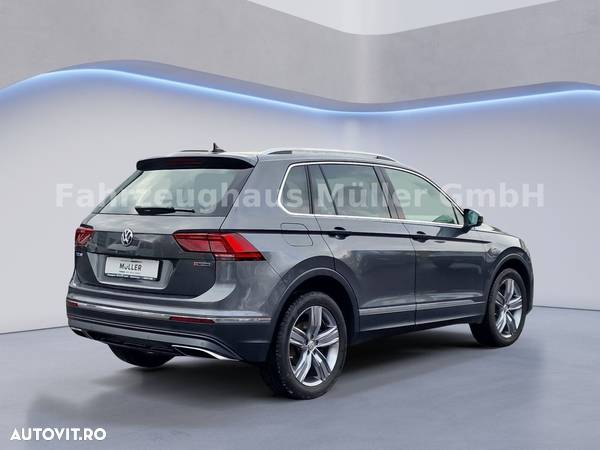 Volkswagen Tiguan - 6