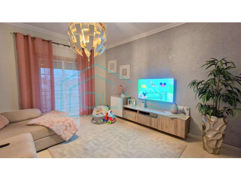 Apartamento T2 Samora Correia-6