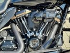 Harley-Davidson Touring Road Glide - 10