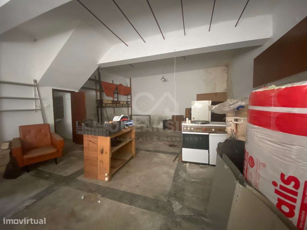 Moradia T4 em São Miguel de Acha-17