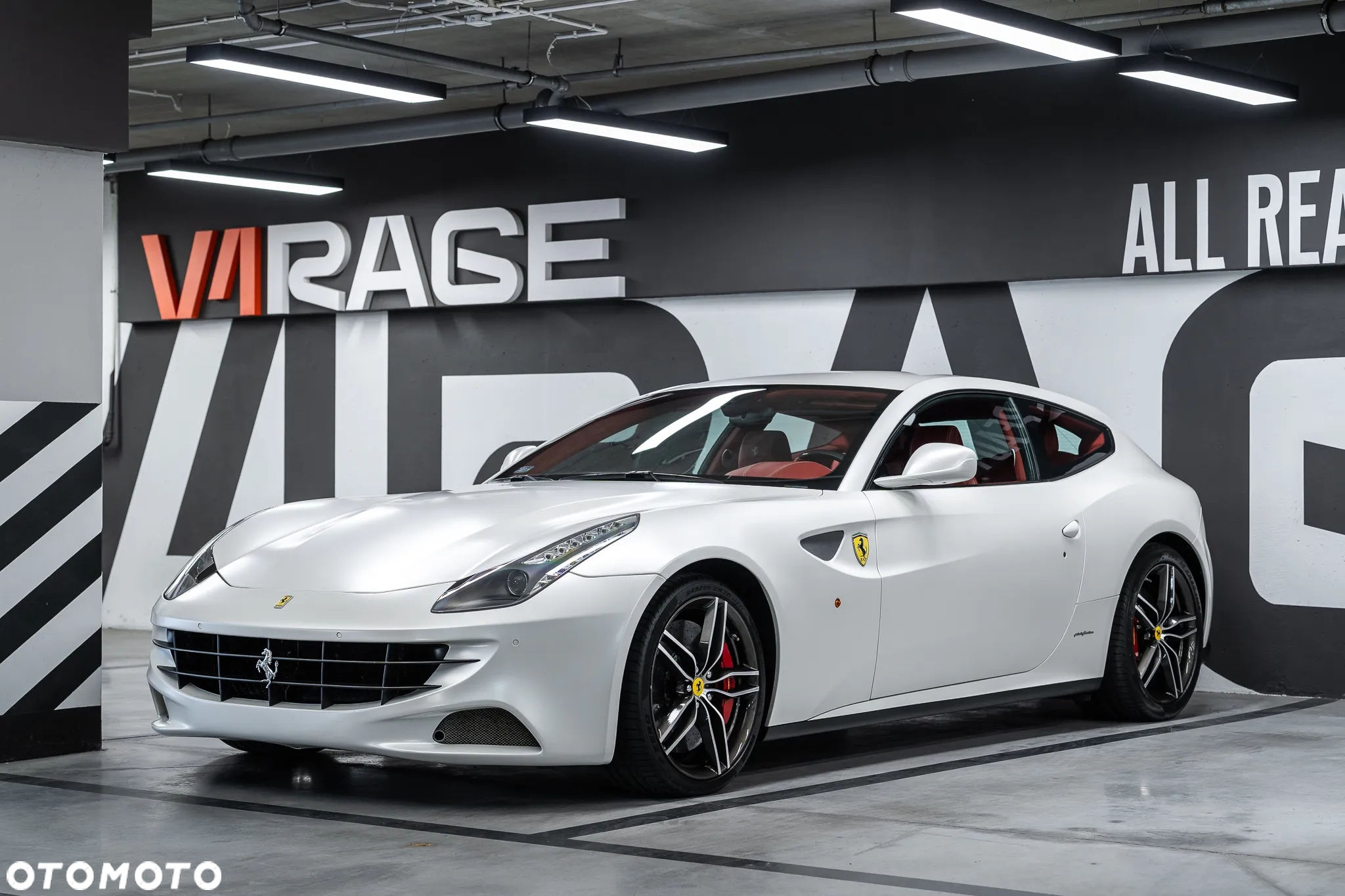 Ferrari FF Standard - 2