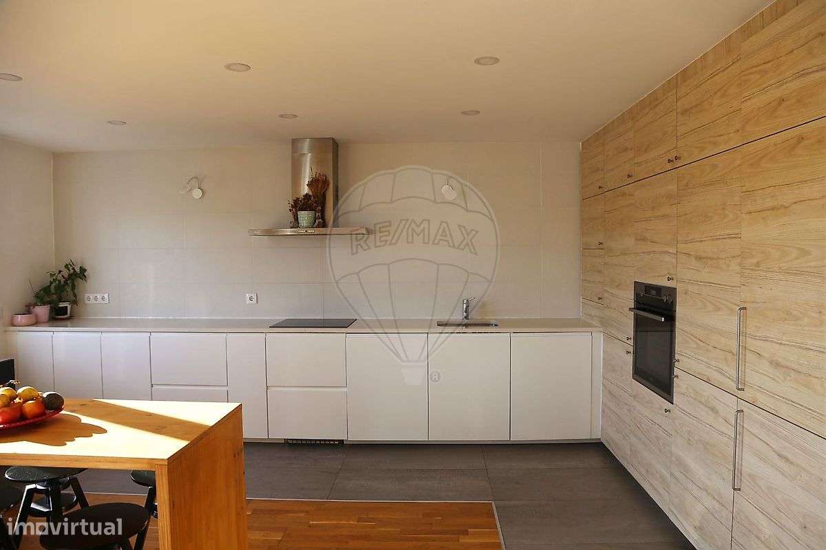 Apartamento T4 para venda - Grande imagem: 2/23