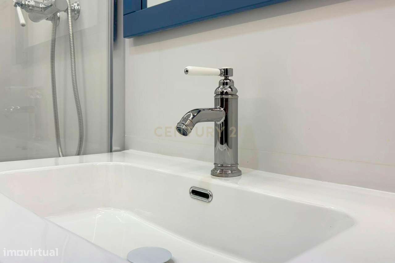 Apartamento T2 totalmente remodelado.-15